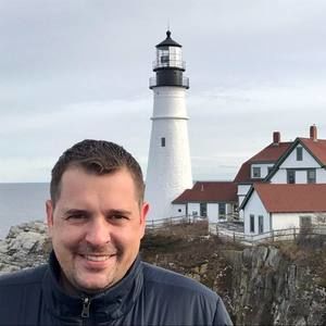 Meet your Posher, Eric